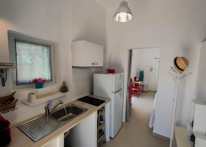 펜션 Manos' Dream Embourios (Milos)